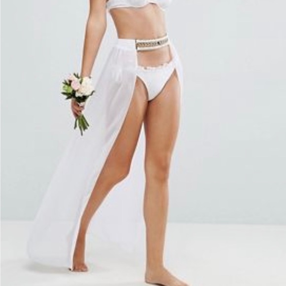 ASOS maxi sarong - Picture 1 of 4